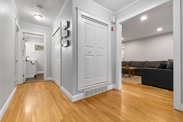 55 Old Ferry Rd, Haverhill, MA 01830