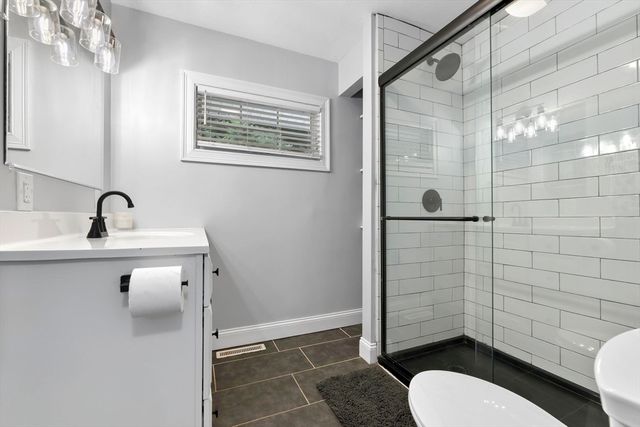 55 Old Ferry Rd, Haverhill, MA 01830