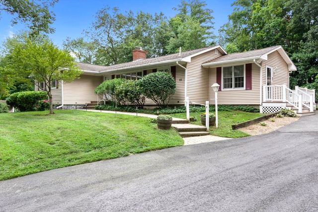 55 Old Ferry Rd, Haverhill, MA 01830
