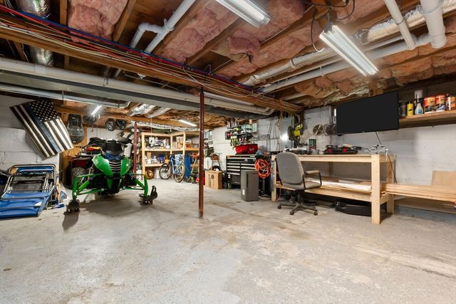 55 Old Ferry Rd, Haverhill, MA 01830