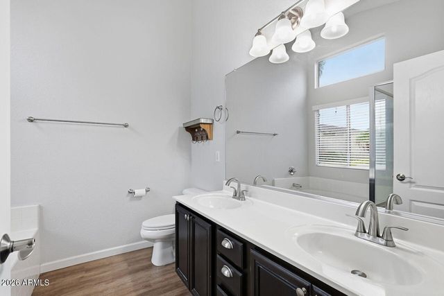 8222 W BEHREND Drive, Peoria, AZ 85382