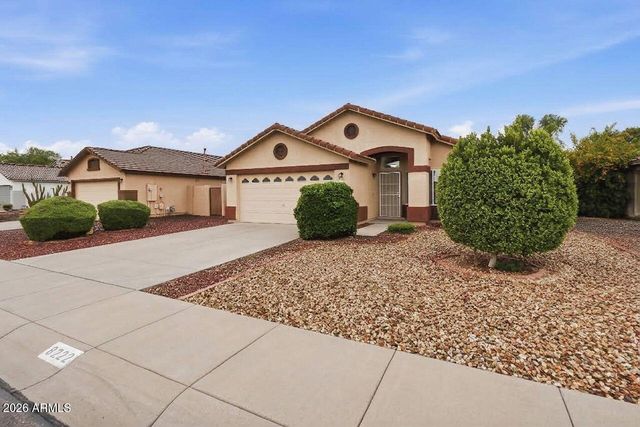 8222 W BEHREND Drive, Peoria, AZ 85382