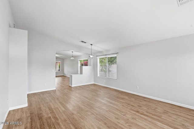8222 W BEHREND Drive, Peoria, AZ 85382