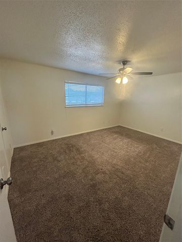 3703 Harmon Ave 207, Austin, TX 78705