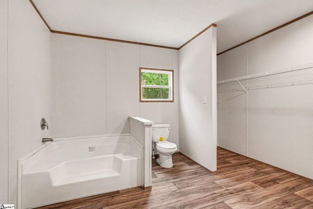 407 Cedar Ridge Drive, Liberty, SC 29657