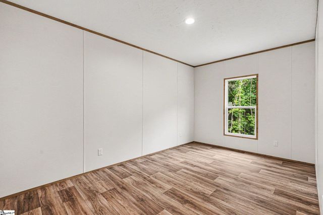 407 Cedar Ridge Drive, Liberty, SC 29657