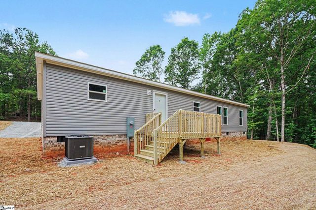 407 Cedar Ridge Drive, Liberty, SC 29657