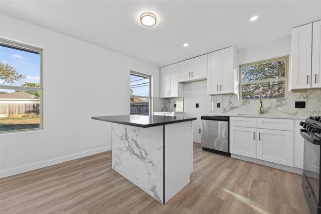 6621 Jason Street 1, Houston, TX 77074