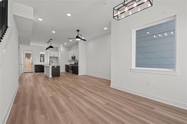 452 SW Brummel Road, Lee's Summit, MO 64081