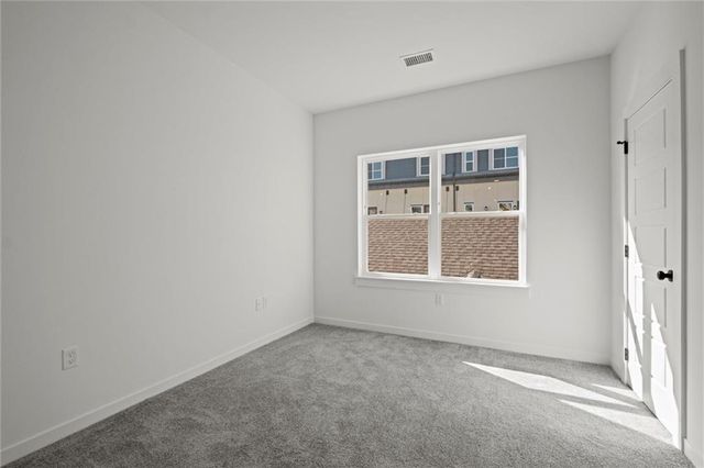 452 SW Brummel Road, Lee's Summit, MO 64081
