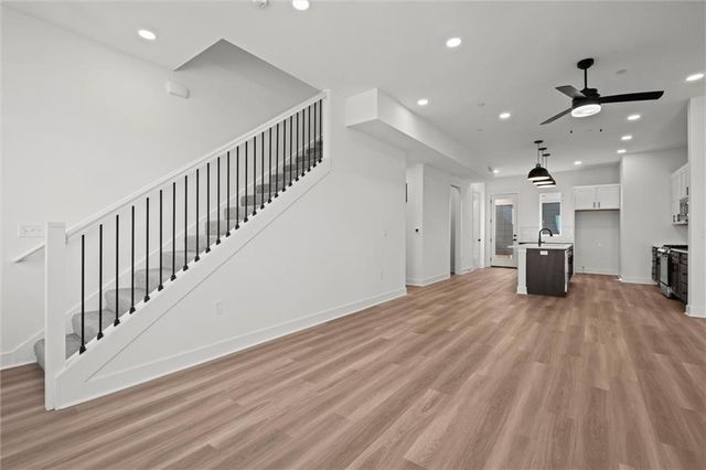 452 SW Brummel Road, Lee's Summit, MO 64081
