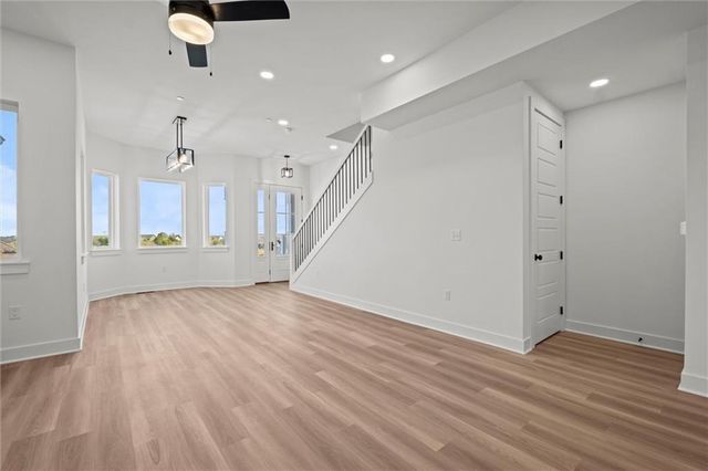 452 SW Brummel Road, Lee's Summit, MO 64081