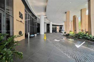 55 SW 9th St 4406, Miami, FL 33130