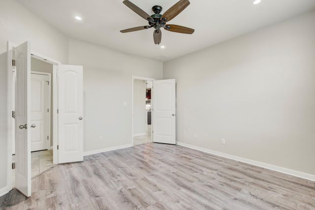 356 Quarry LN, Liberty Hill, TX 78642