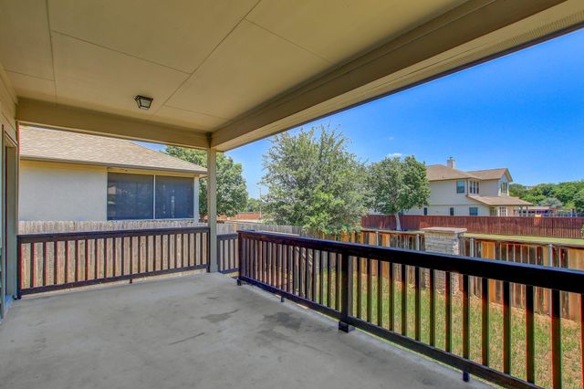356 Quarry LN, Liberty Hill, TX 78642