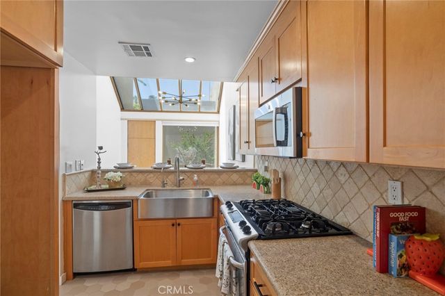 484 E California 8, Pasadena, CA 91106