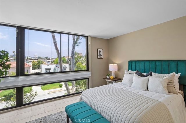 484 E California 8, Pasadena, CA 91106