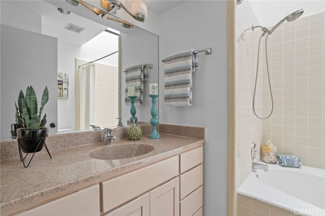 484 E California 8, Pasadena, CA 91106