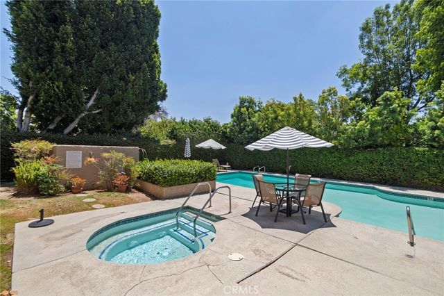 484 E California 8, Pasadena, CA 91106