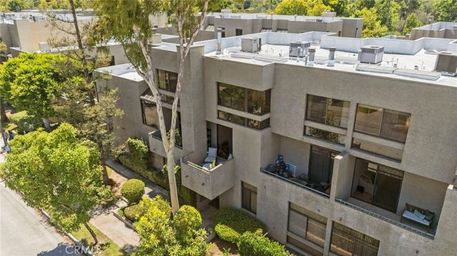 484 E California 8, Pasadena, CA 91106