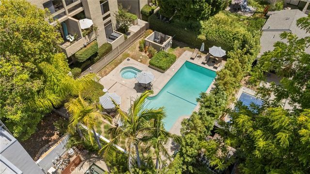 484 E California 8, Pasadena, CA 91106