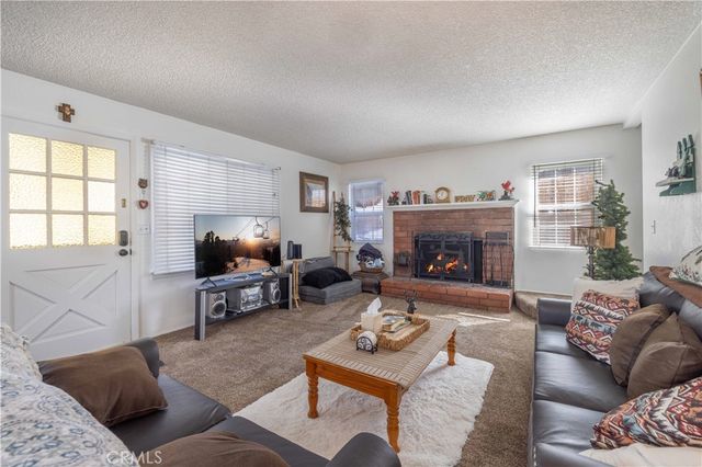 568 Wren, Big Bear Lake, CA 92315