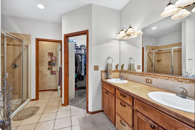 813 E Golden Rd, Spokane, WA 99208