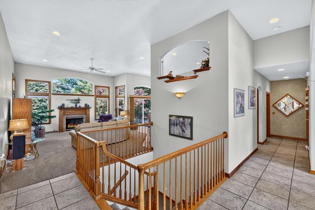 813 E Golden Rd, Spokane, WA 99208