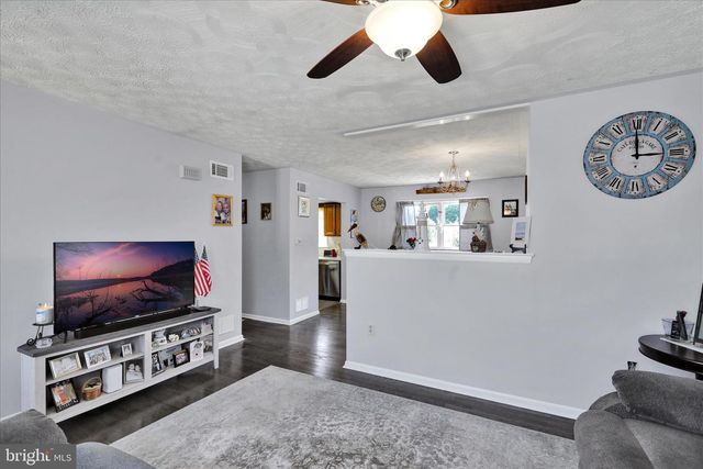 3428 RAYMOND ST, Reading, PA 19605