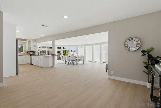 308 Leeann Ln, Encinitas, CA 92024