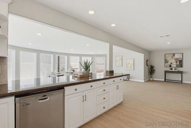 308 Leeann Ln, Encinitas, CA 92024