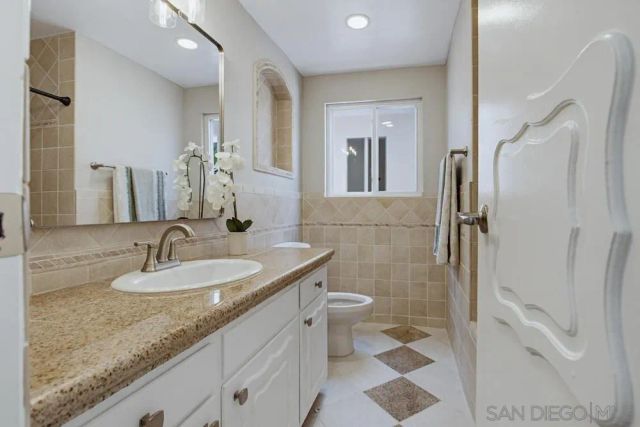 308 Leeann Ln, Encinitas, CA 92024