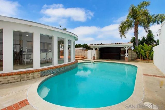 308 Leeann Ln, Encinitas, CA 92024