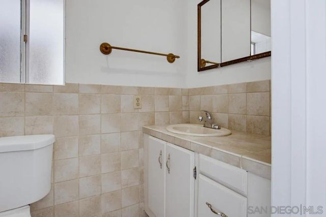 308 Leeann Ln, Encinitas, CA 92024