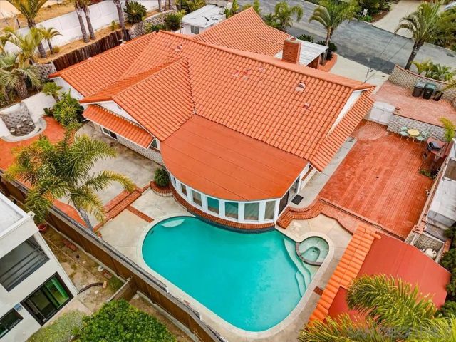 308 Leeann Ln, Encinitas, CA 92024