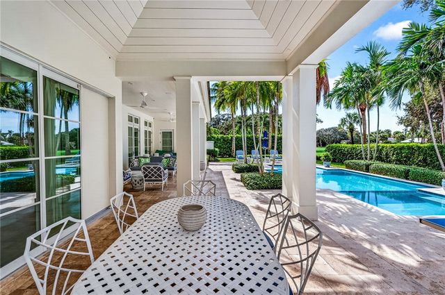 551 Sea Oak Drive, Vero Beach, FL 32963