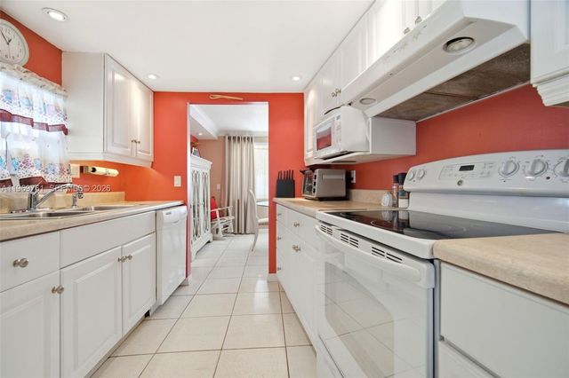 2605 E Marina Drive, Dania Beach, FL 33312