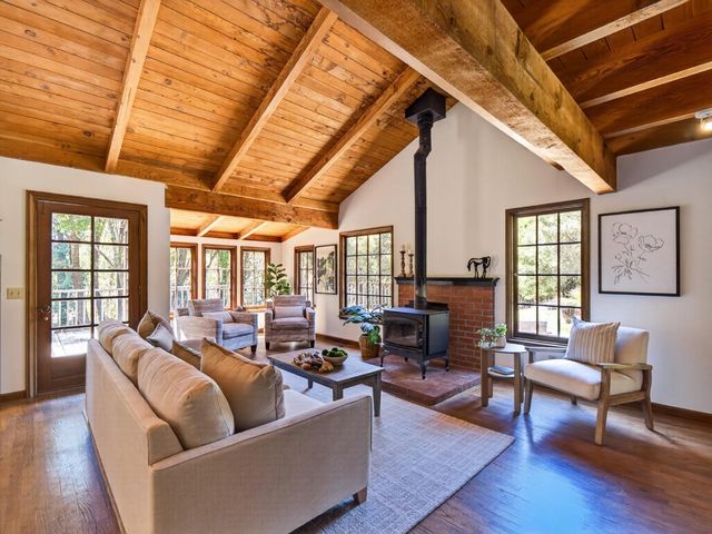 925 Old Farm Lane, Aptos, CA 95003