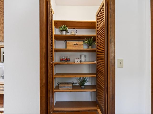 925 Old Farm Lane, Aptos, CA 95003