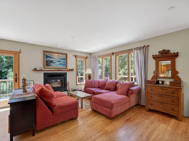 925 Old Farm Lane, Aptos, CA 95003