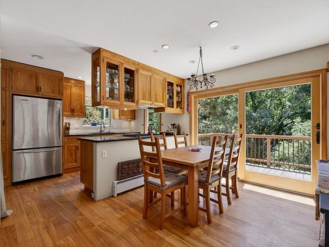 925 Old Farm Lane, Aptos, CA 95003