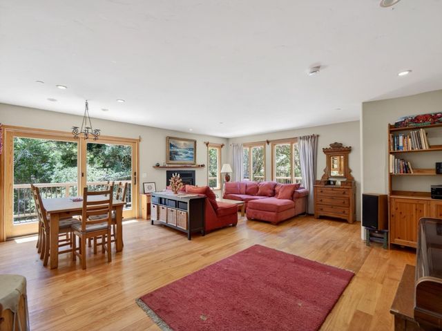 925 Old Farm Lane, Aptos, CA 95003