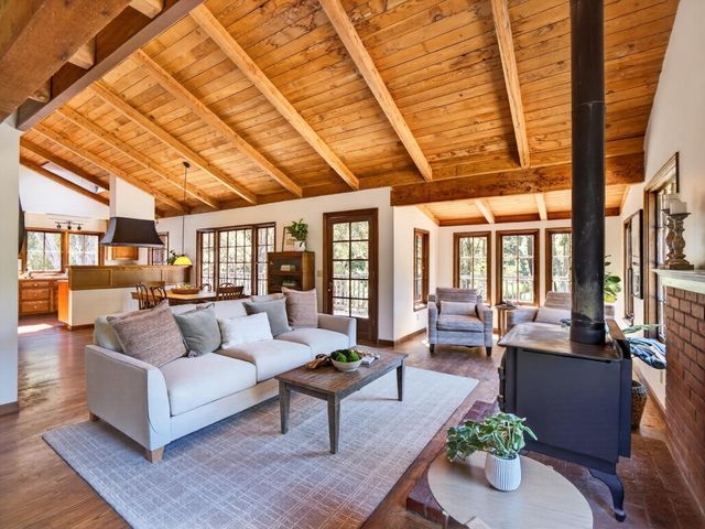 925 Old Farm Lane, Aptos, CA 95003