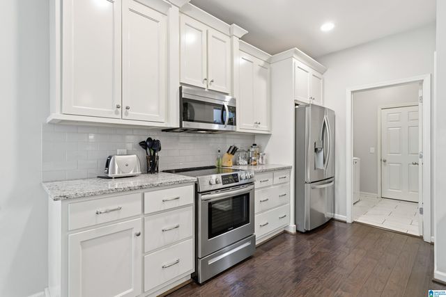 1049 SEDGEFIELD CIRCLE, Morris, AL 35116