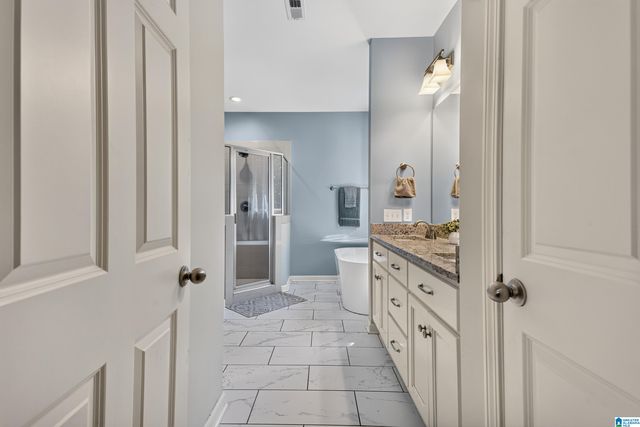 1049 SEDGEFIELD CIRCLE, Morris, AL 35116