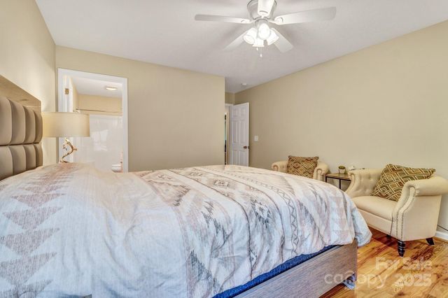 210 Allen Paul Drive, Hendersonville, NC 28791