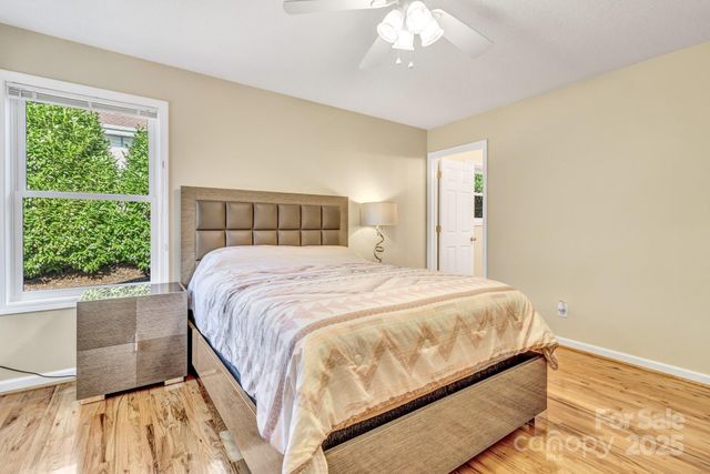 210 Allen Paul Drive, Hendersonville, NC 28791