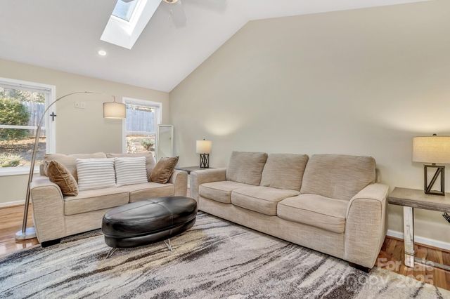 210 Allen Paul Drive, Hendersonville, NC 28791