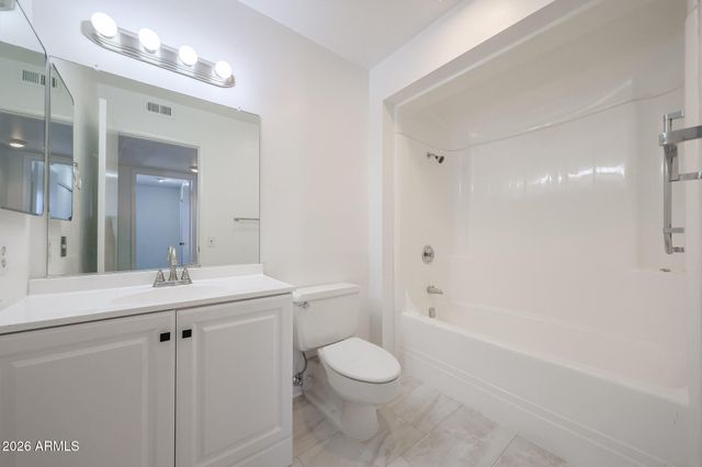 10507 W BROOKSIDE Drive, Sun City, AZ 85351