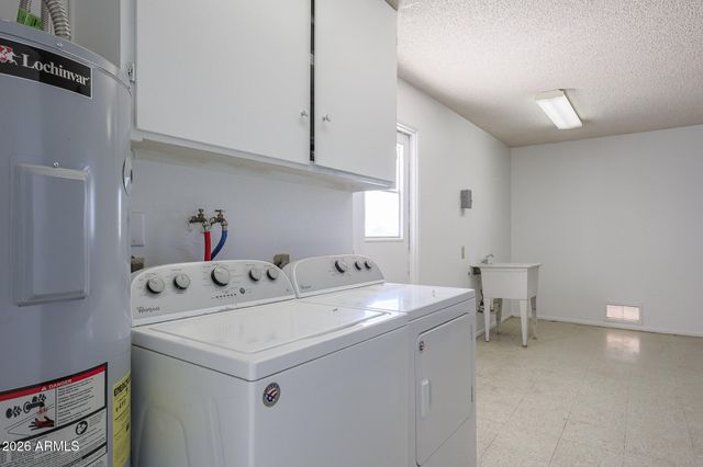 10507 W BROOKSIDE Drive, Sun City, AZ 85351